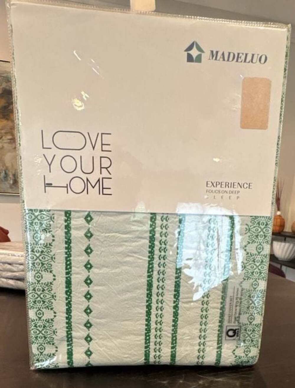 MADELUO Green and White Striped Pattern Duvet Cover Set 3 piece NEW